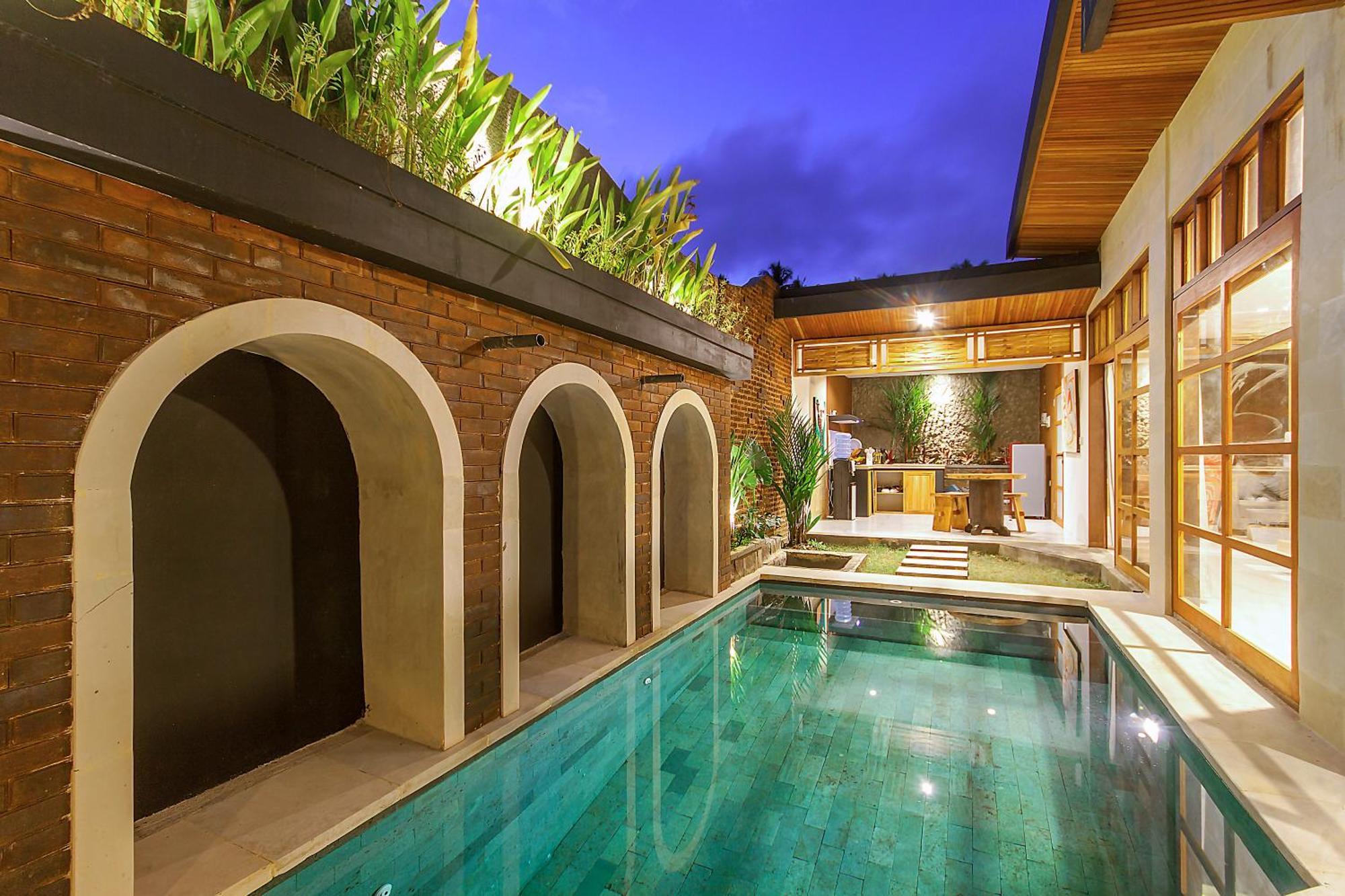 Villa Almero Private